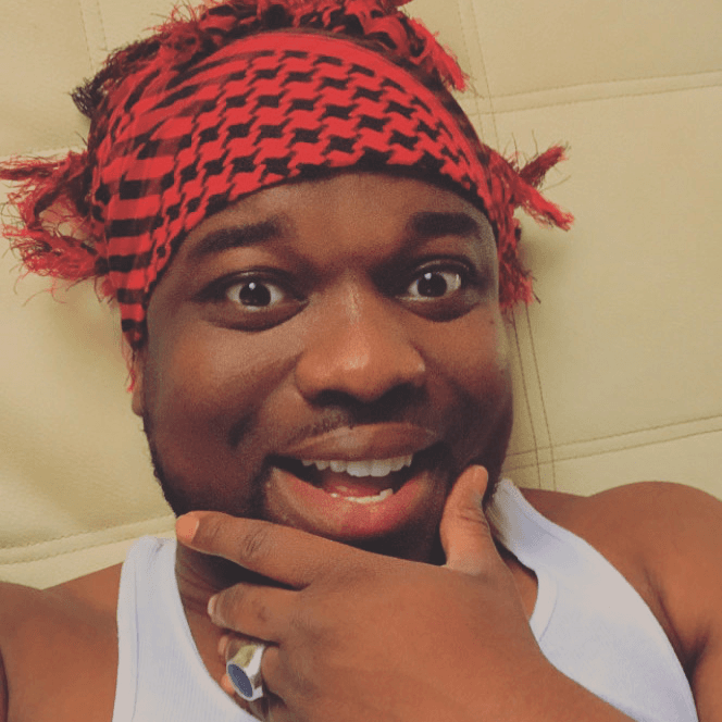 artist profile picture