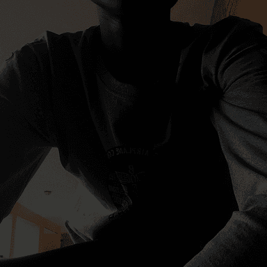 artist profile picture